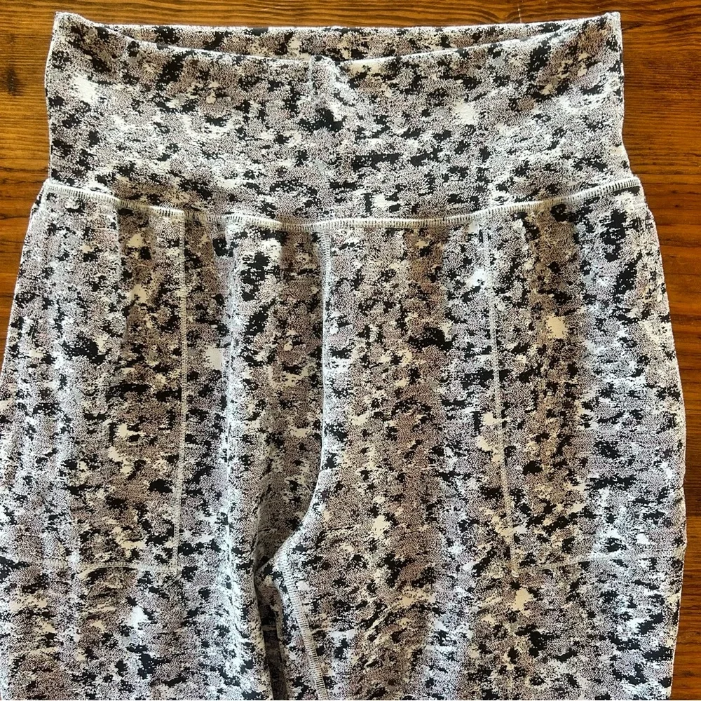 Athleta‎ Salutation Textured High Rise Joggers Medium